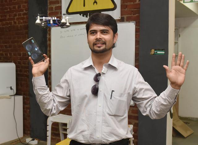 Apurva Godbole demonstrates the flight of Pluto. 