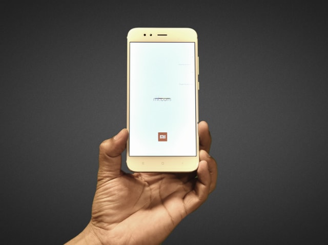 Xiaomi Mi A1 has an impressive design. Xiaomi Mi A1 has an impressive design.