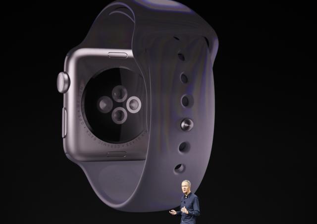 The Apple Watch comes with a slew of new features focused on fitness enthusiasts. The Apple Watch comes with a slew of new features focused on fitness enthusiasts.