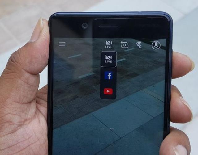 Go live on Facebook and YouTube directly from the smartphone. Go live on Facebook and YouTube directly from the smartphone.
