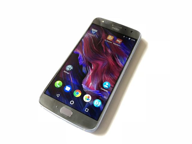 The fingerprint sensor also supports some gesture-based actions. The fingerprint sensor also supports some gesture-based actions.