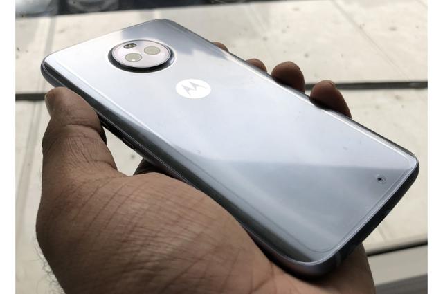 Moto X4 impresses with its compact design. Moto X4 impresses with its compact design.