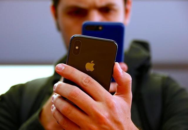 Apple iPhone 7 with the iPhone X. Apple iPhone 7 with the iPhone X.