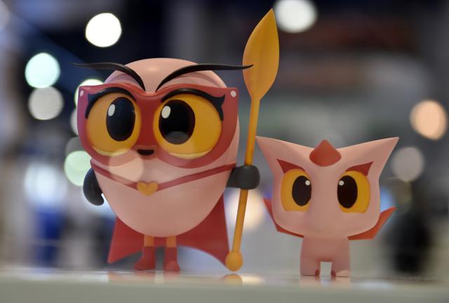 Luka, reading robots for children are displayed LingAI booth at CES 2019. Luka, reading robots for children are displayed LingAI booth at CES 2019.