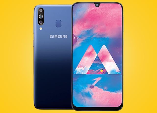 Samsung Galaxy M30 comes with a 15-megapxiel selfie camera. Samsung Galaxy M30 comes with a 15-megapxiel selfie camera.