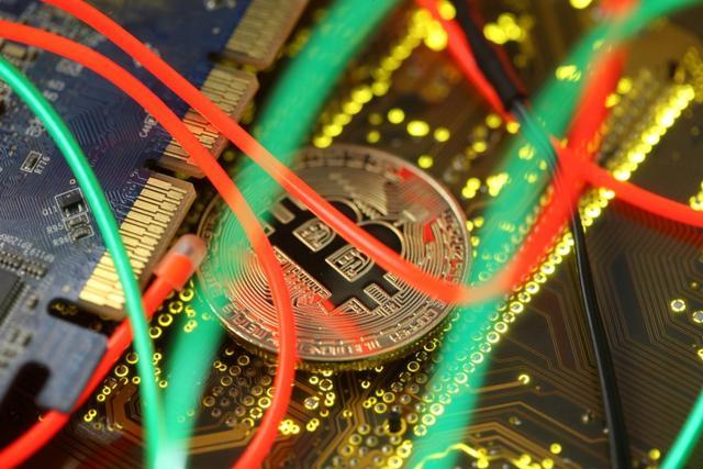 Others say altcoin trading is mostly speculative, with investors interested less in the technicalities and communities of various coins than simply their potential to make money. Others say altcoin trading is mostly speculative, with investors interested less in the technicalities and communities of various coins than simply their potential to make money.