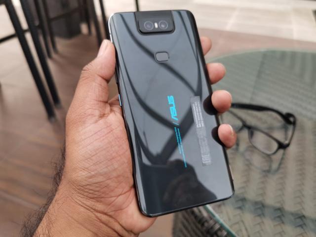 Asus Zenfone 6 features a fingerprint sensor on the back Asus Zenfone 6 features a fingerprint sensor on the back
