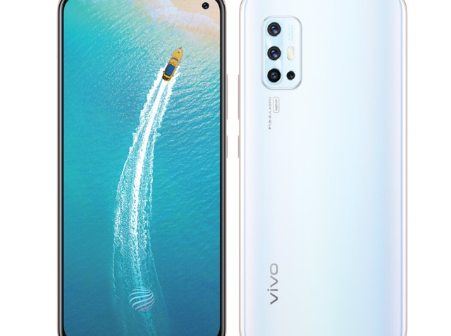 The Vivo V17 comes in two colours - Midnight Ocean and Glacier Ice The Vivo V17 comes in two colours - Midnight Ocean and Glacier Ice