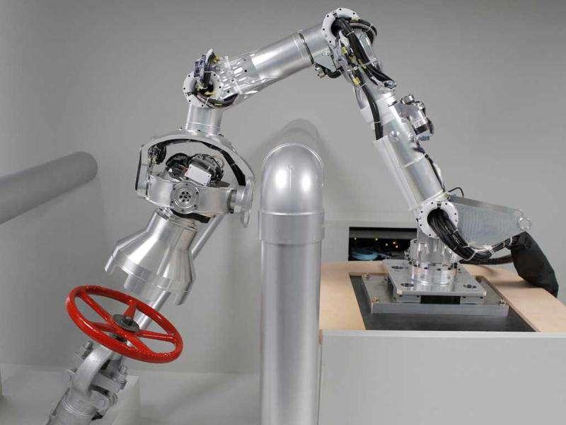 Robots say they won't steal jobs, rebel against humans