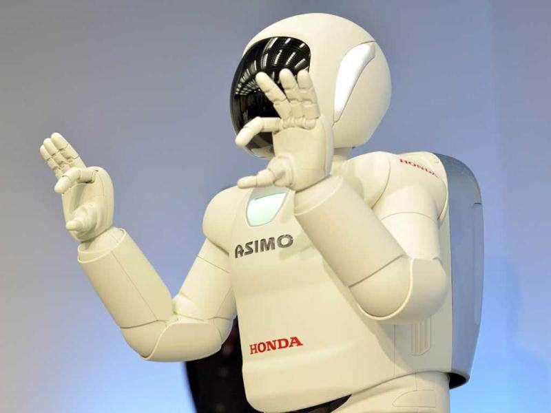 World's best-loved robot flunks its first proper job: Asimo flustered by  visitors' gestures and questions while working as museum guide | The  Independent | The Independent