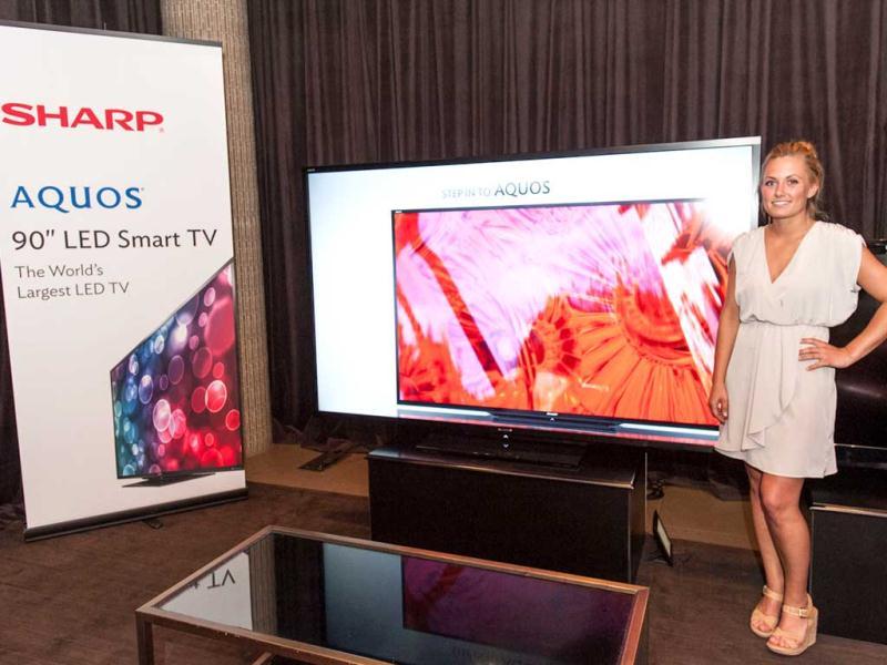 Sharp’s LC-90LE745U AQUOS LED TV: Sharp’s LC-90LE745U AQUOS LED TV is the world’s largest LED TV. PHOTO: AFP Sharp’s LC-90LE745U AQUOS LED TV: Sharp’s LC-90LE745U AQUOS LED TV is the world’s largest LED TV. PHOTO: AFP