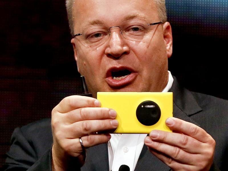 Nokia Chief Executive Stephen Elop unveils Nokia's new smartphone, the Lumia 1020 with a 41-megapixel camera in New York. Photo: Reuters/Shannon Stapleton Nokia Chief Executive Stephen Elop unveils Nokia's new smartphone, the Lumia 1020 with a 41-megapixel camera in New York. Photo: Reuters/Shannon Stapleton