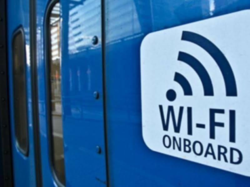 Free Wi-Fi on trains and buses; this is how PressPlay TV makes it work