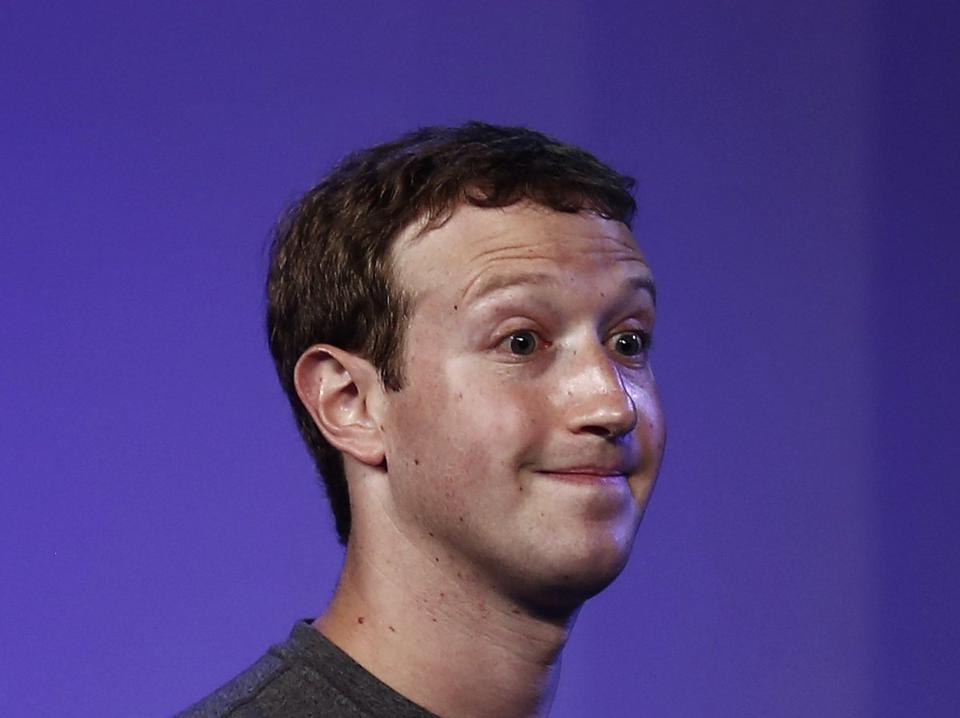 Facebook Inc chief executive Mark Zuckerberg took the witness stand in Dallas federal court on Tuesday and denied an allegation by a rival company that the virtual-reality technology of Facebook’s Oculus unit was stolen. Facebook Inc chief executive Mark Zuckerberg took the witness stand in Dallas federal court on Tuesday and denied an allegation by a rival company that the virtual-reality technology of Facebook’s Oculus unit was stolen.