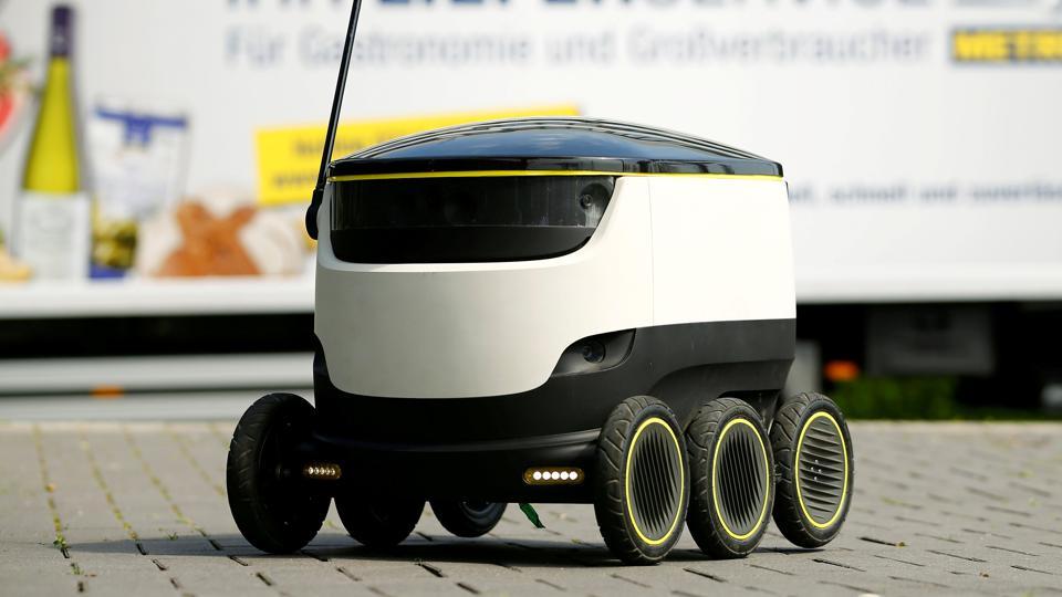 The world's first commercial delivery robot is having some issues crossing the road