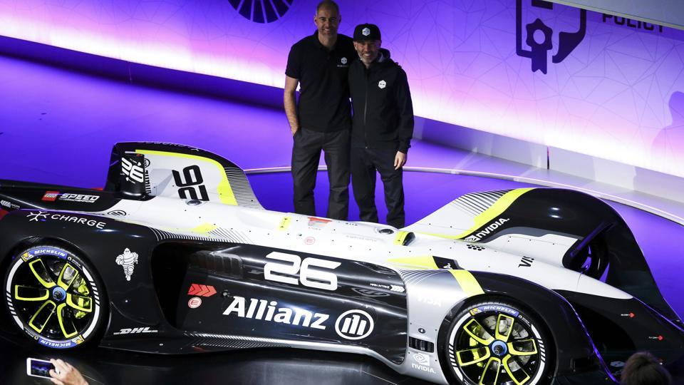 Denis Sverdlov (R), CEO, and Daniel Simon, Chief Design Officer of Roborace and Charge unveil Roborace's self-driving racing car (REUTERS) Denis Sverdlov (R), CEO, and Daniel Simon, Chief Design Officer of Roborace and Charge unveil Roborace's self-driving racing car (REUTERS)