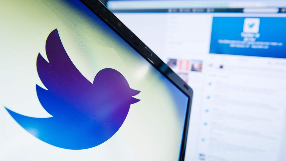Twitter is testing allowing tweets to be expanded to 280 characters – double the existing limit – in the latest effort to boost flagging growth at the social network.