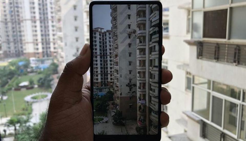 The Xiaomi Mi MIX 2 will be available via Mi.com and Flipkart from October 17.