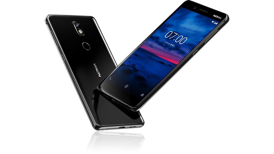 Nokia 7 debuts with glass back and mid-range Snapdragon 630 SoC. (Photo: HMD Global)