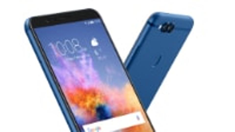 Honor 7X comes with top-of-the-line specifications along with a 5.93-inch edge-to-edge screen.