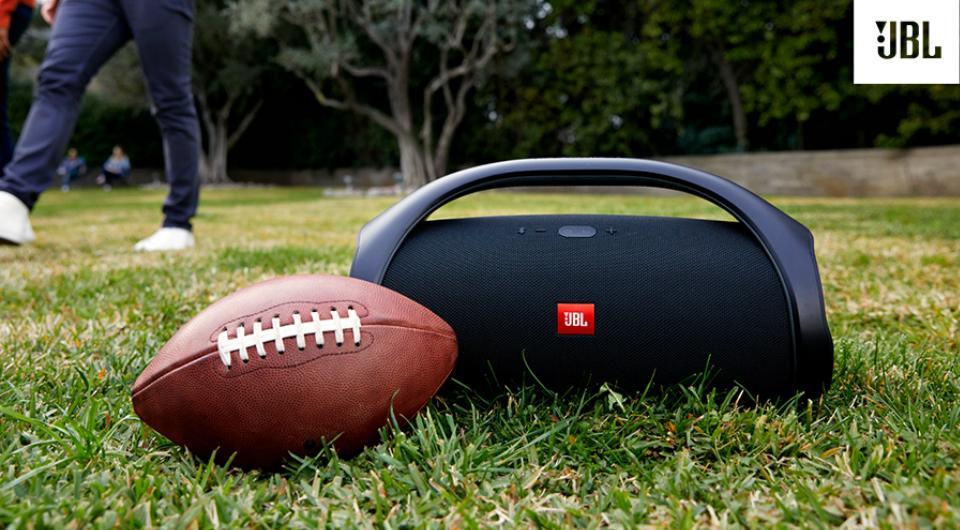 JBL Boombox Bluetooth speaker weighs over 5  kg and is almost 20 inches long