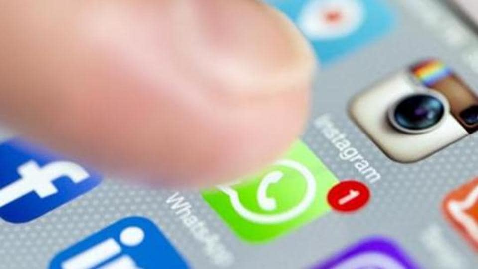 WhatsApp’s Neeraj Arora leaves Paytm board as Vijay Shekhar Sharma cries foul WhatsApp’s Neeraj Arora leaves Paytm board as Vijay Shekhar Sharma cries foul