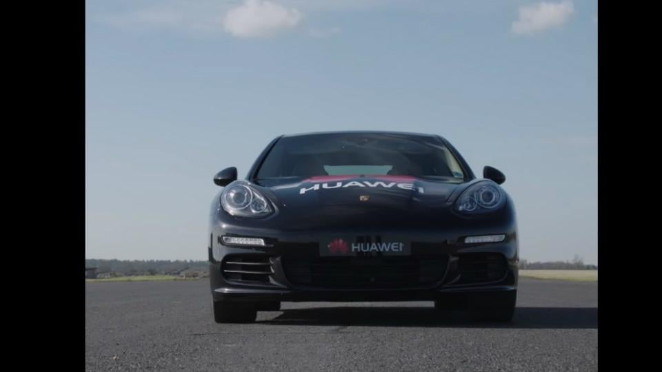 Huawei shows a glimpse of the Mate 10 Pro controlling a driverless Porsche Panamera