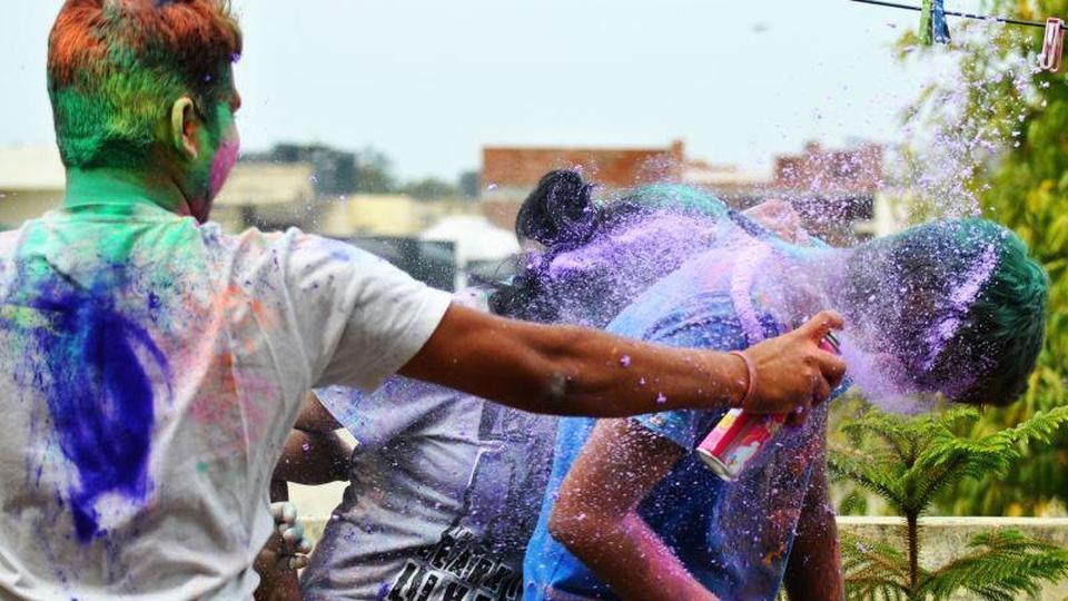Simple to use photography tips for Holi festival.