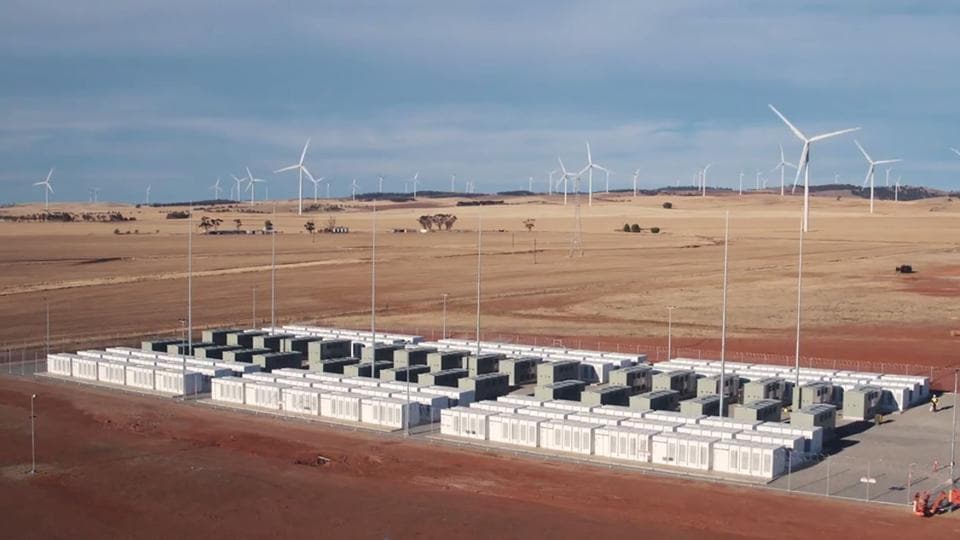 Tesla launched the world’s biggest battery on December 1, 2017.
