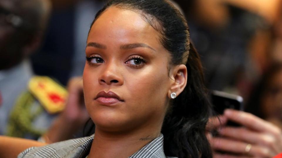 Rihanna denounced Snapchat on its rival platform, Instagram.