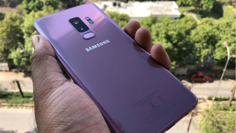 Samsung Galaxy S9+ in ‘Lilac Purple’.