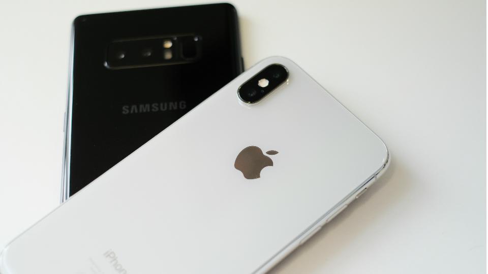 Apple’s lawsuit against Samsung claimed that the former copied the design and other features of the iPhone.