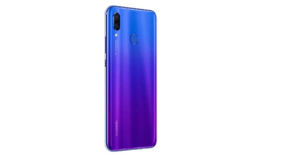 Huawei Nova 3 smartphone gets listed on VMall before its official launch on July 18.