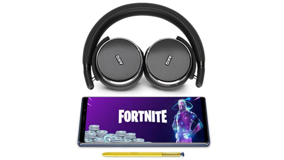 Samsung Galaxy Note 9 buyers can choose between AKG headphones or 15,000 Fortnite V-bucks for free.