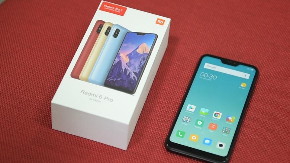 Xiaomi Redmi 6 Pro comes in four colour options of black, gold, blue and red.