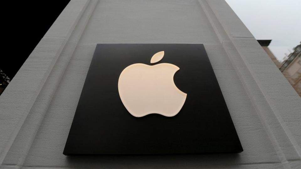 Apple to provide online tool for police to request data