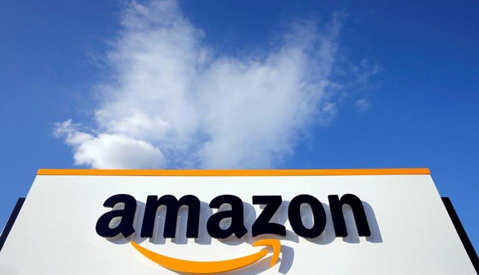 Since becoming a major provider of cloud computing, Amazon has moved to toss out its Oracle software.