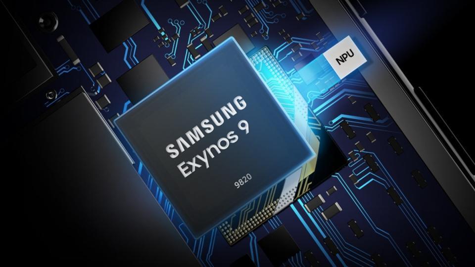 Samsung Exynos 9820 is based on 8nm LPP FinFET process and supports 8K videos at 30fps or 4K UHD at 150fps