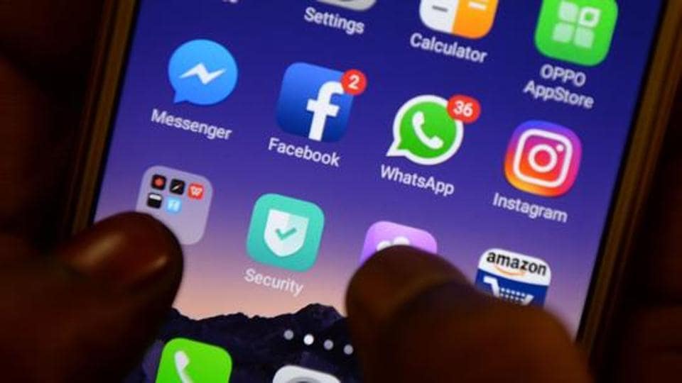 Facebook and Instagram users couldn’t access the apps for a few hours.