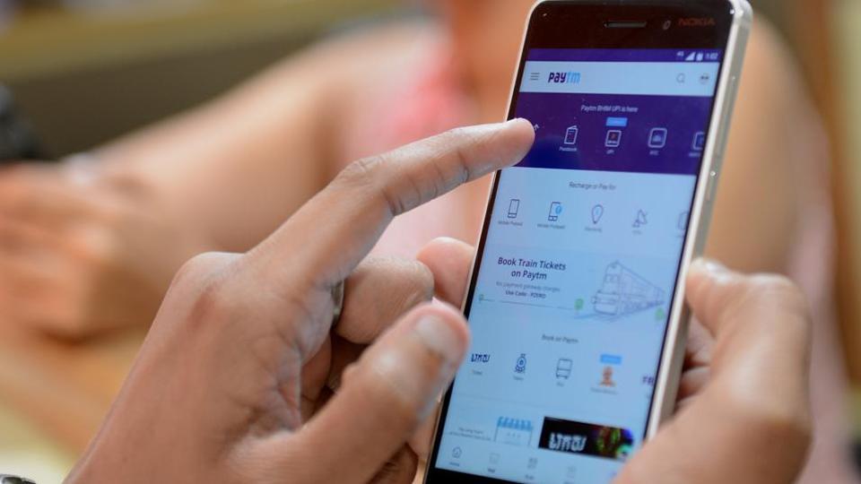 Paytm tested push notifications sending out a message to users late night on January 5.