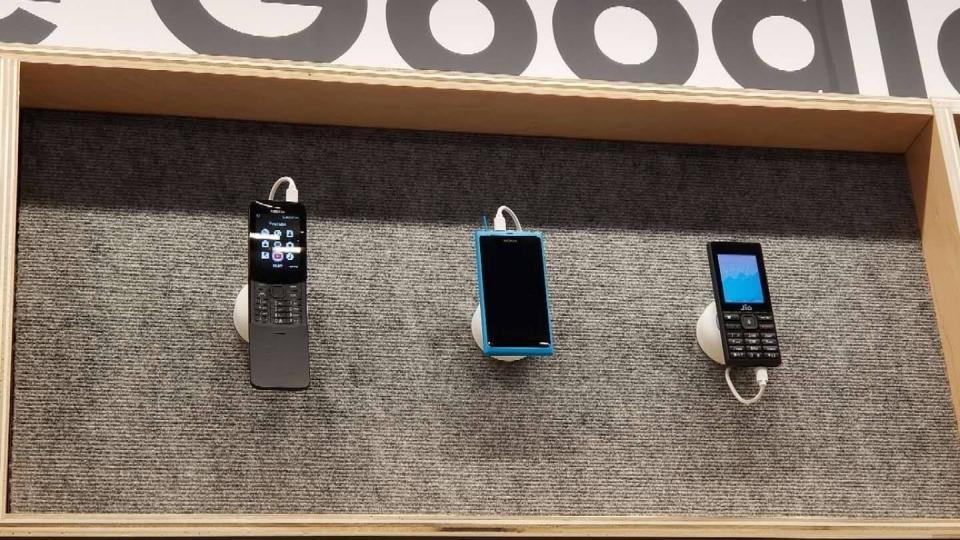 Nokia N9 featured at CES 2019?