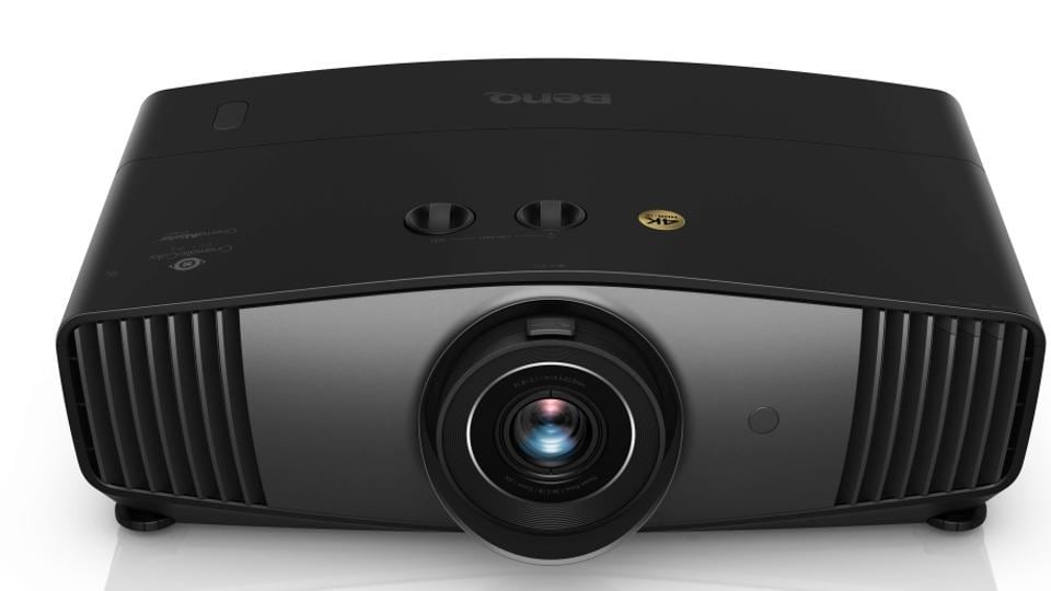 The HDR-PRO supported projectors also incorporate auto colour and tone mapping techniques