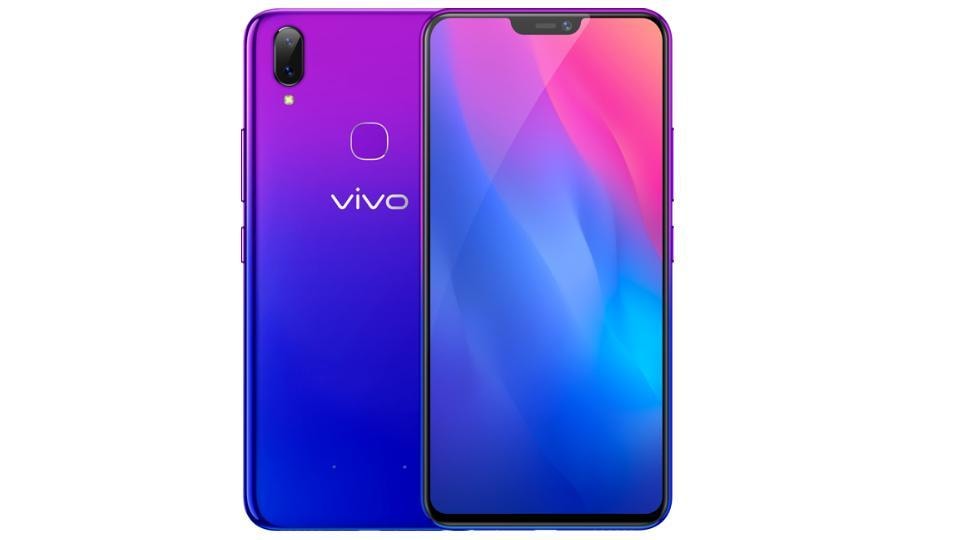 Vivo Y89 comes in two colour options of black and ‘aurora’.