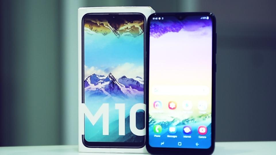 Samsung Galaxy M10 Vs Galaxy M Price Features Specifications Comparison Ht Tech