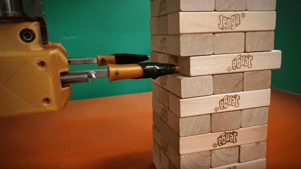 This AI robot knows how to play Jenga