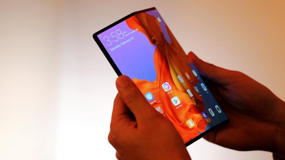 price strategy with foldable phones
