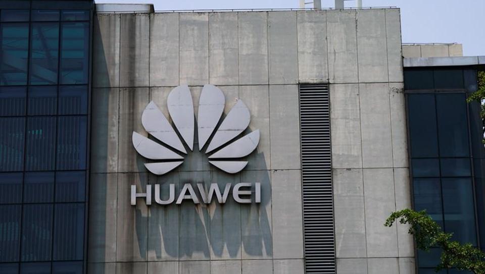 The move clearly suggests that the smartphone giant is cleared to use one significant technology standard in its upcoming handsets. The move clearly suggests that the smartphone giant is cleared to use one significant technology standard in its upcoming handsets.