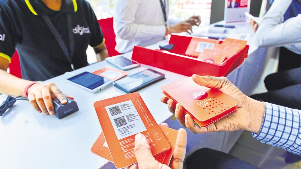 Reliance Jio GigaFiber to launch this month Reliance Jio GigaFiber to launch this month