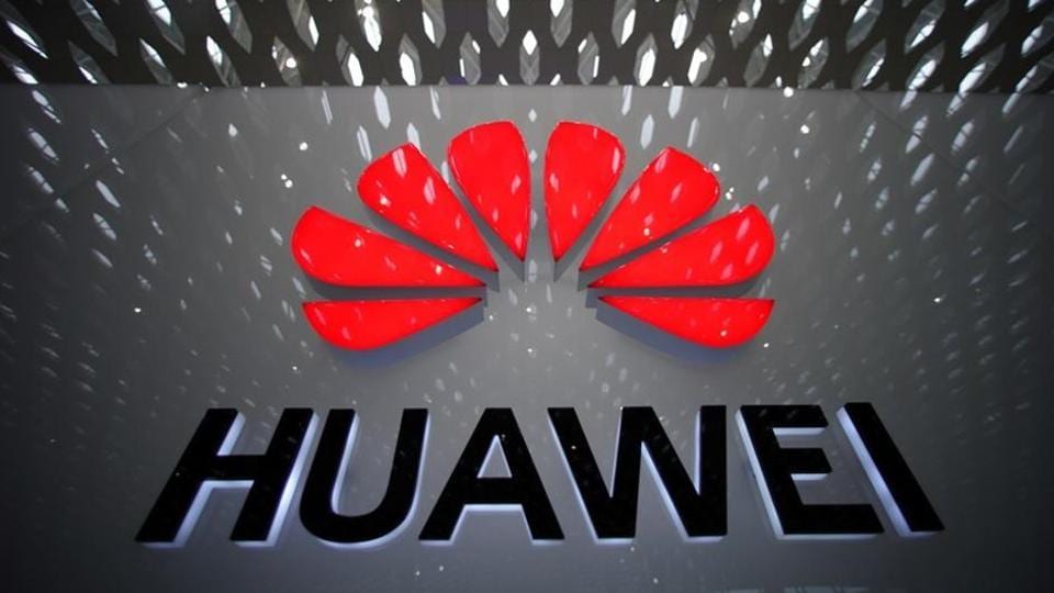 Huawei phone with new operating system expected in 2019