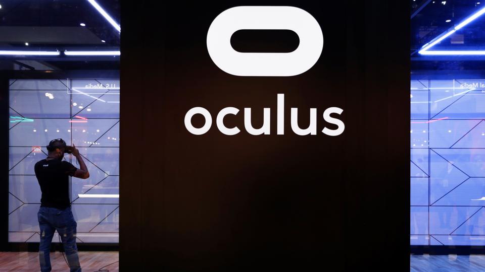 Co-founder of Facebook-owned VR firm Oculus quits